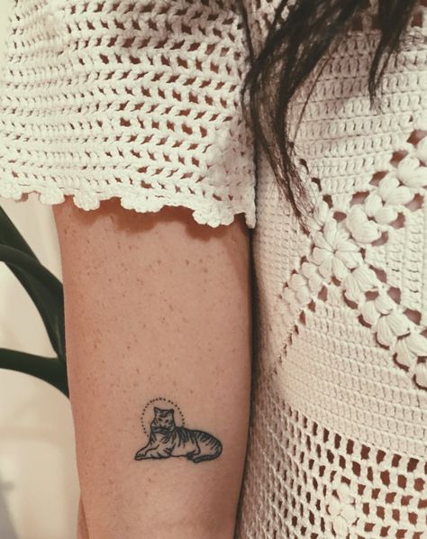 Tattoos Stick And Poke, Rib Tattoos Words, Stick And Poke Tattoos, Arm Quote Tattoos, Quote Tattoos Girls, One Word Tattoos, Literary Tattoos, Wild Tattoo, Triangle Tattoos