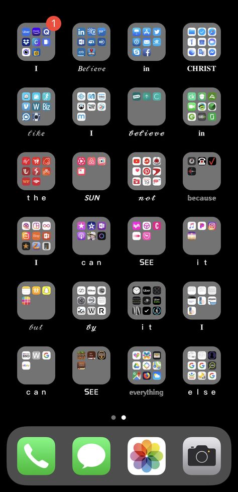 I came up with this clever idea on how to name my apps. I organized them by colors, then I picked a quote that has 24 words to name under each category/box. I used fontsforinstagram for the different fonts. Try it and share what quote you come up! Comment below of you have any questions. App Name Ideas, Iphone Names Ideas, Organize Apps On Iphone, Organization Apps, Phone Apps, Iphone Apps, Cute Photos, Photo Album, Iphone