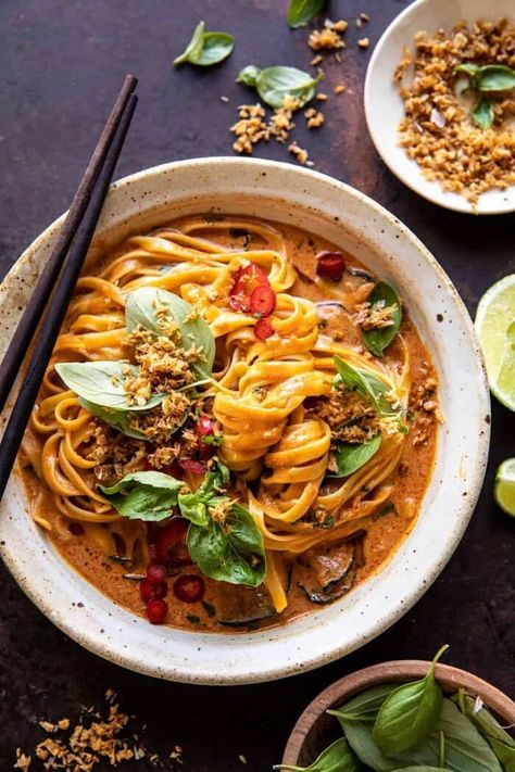 Spicy Coconut Noodles, Curry Rice Noodles, Red Curry Rice, Milk Noodles, Thai Curry Noodles, Burmese Recipes, Cooking Goals, Salad Appetizer Cups, Half Baked Harvest Recipes