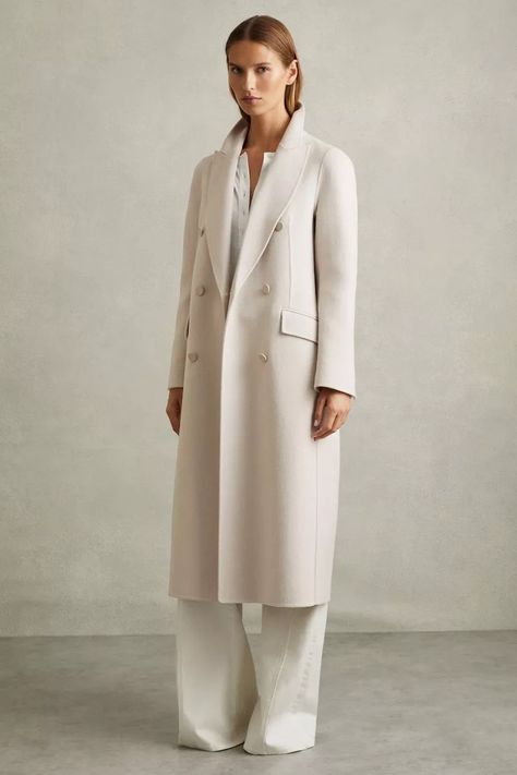 30 New-Season Buys At Reiss | SheerLuxe City Breaks Europe, London Look, Cold Front, Denim Trends, Chic Dresses, Outfit Winter, Winter 2023, Knitting Accessories, Trending Dresses