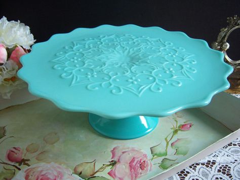 Painting Glass Cake Stands, Turquoise Cake, Pretty Cake Stands, Vintage Cake Stand With Dome, Porcelain Cake Stand, Spanish Lace, Milk Glass Cake Stand, Green Milk Glass, Pedestal Cake Plate