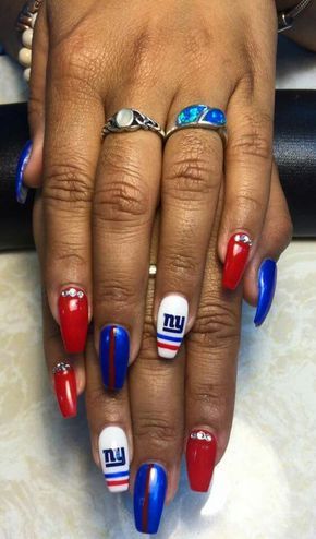 New York Giants Nails by Steph VS Nail Bar Landisville, PA Ny Giants Nail Designs, Nfl Nail Art, Ny Giants Nails, New York City Nails, New York Nails Designs, Giants Nails, New York Nails, Nfl Nails, Football Nail Designs