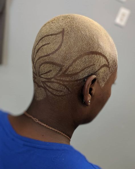 Women’s Haircut Designs, Women Fade Designs, Shaved Head Designs Women, Fall Hair Colors Short Hair, Bald Hairstyles For Women, Shaved Head Designs, Short Platinum Blonde Hair, Natural Hair Haircuts, Shaved Hairstyles