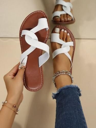 Nike Sandals Women, Women Slippers Fashion, Women Flat Sandals, Fashion Shoes Sandals, Designer Slippers, Cute Sandals, White Sandals, Fashion Sandals, Womens Sandals Flat