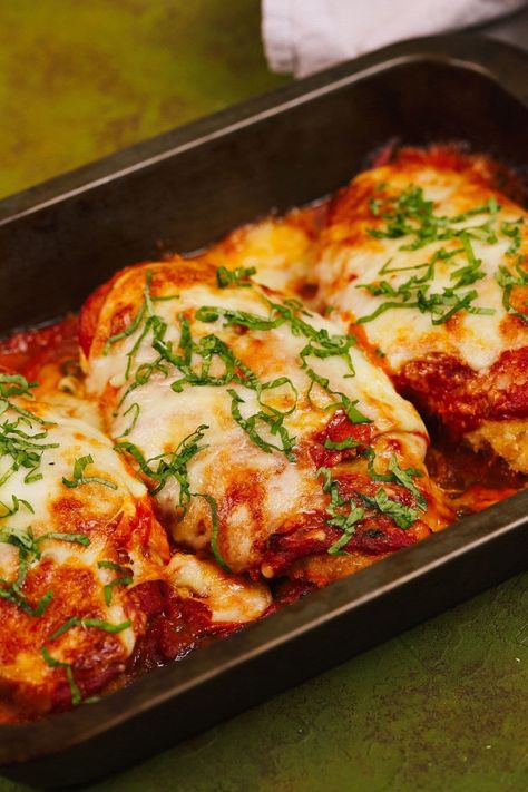 Chicken Parm Lasagna Pioneer Woman, Stuffed Chicken Parmesan Recipe, Chicken Parmeggiano, Chicken Cutlet Parmesan Recipes, Chicken Parmagania Recipe Easy, Chicken Parmagania, Chicken Breast Parmesan Recipe, Oven Chicken Parmesan Recipe, Parmasean Chicken Recipe