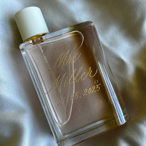 Elevate your gift game with this personalized perfume engraving service, perfect for weddings & other special occasions such as anniversaries, birthdays and more!  Customized fragrance bottles are a wonderful way to show your appreciation to loved ones and they'll serve as cherished keepsakes for years to come! ✨HOW IT WORKS:  Please note, this listing is for engraving services only.  I can only accept unopened fragrances in their original packaging. The customer will be responsible for shipping Perfume Engraving, Personalized Perfume, Engraved Perfume, Wedding Perfume, Diy Calligraphy, Fragrance Bottles, Wedding Gifts For Bride And Groom, Fragrance Bottle, Bear With Me