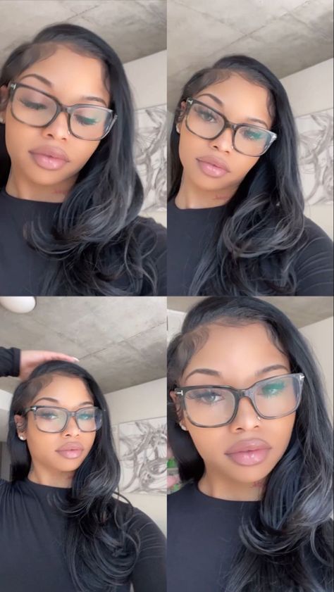 Glasses Inspiration, Girls With Glasses, Pretty Selfies, Black Girls Hairstyles, Pretty Face, Pretty Hairstyles, Hair Goals, Pretty Woman, Cute Hairstyles