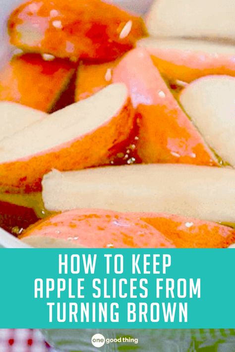 apple slices in a bowl of water with text overlay "how to keep apple slices from turning brown" Apples Browning Prevent, What To Put On Apples So They Dont Brown, How Do You Keep Apples From Browning, Preserving Apples Slices, Apple Slices Browning, How To Keep Cut Apples From Browning, How To Prevent Apples From Browning, How To Keep Sliced Apples Fresh, How To Keep Sliced Apples From Browning