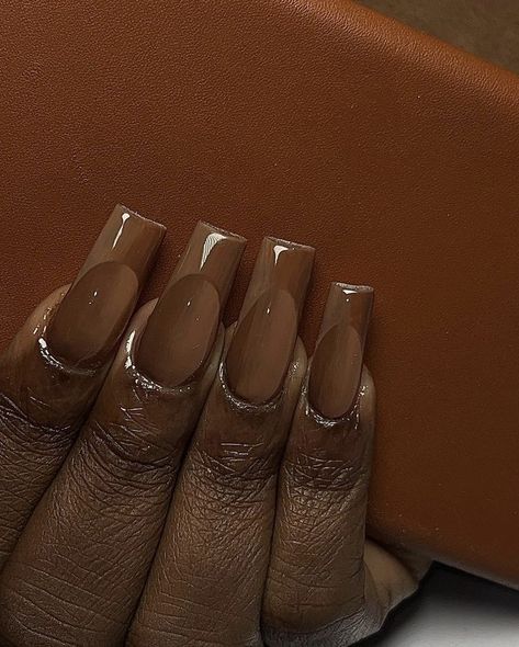 Classy Basic Nails, Short Square Acrylic Nails Designs Fall, Short Ombre Nails Square, Brown Nails Acrylic Short, Cute Square Nails Medium, Short Brown Acrylic Nails, Rounded Square Acrylic Nails, Best Acrylic Nails Short, Acrylic Nails Square Medium