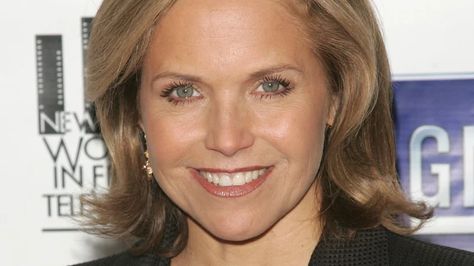 The Stunning Transformation Of Katie Couric Katie Couric Style, Katie Couric, Successful Career, University Of Virginia, First Job, News Anchor, Mid Length Hair, Nbc News, Today Show