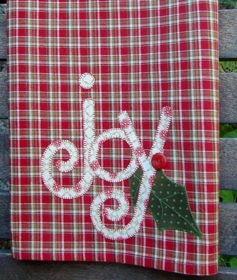 Christmas Tea Towels, Applique Towels, Appliqué Patterns, Applique Christmas, Towel Ideas, Applique Ideas, Christmas Sewing Projects, Winter Tea, Christmas Applique