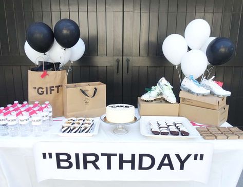 Nike Birthday Party Ideas, Nike Birthday, Virgil Abloh Nike, Water Birthday, Basketball Theme Party, Off White Virgil Abloh, Cookie Party Favors, Off White Virgil, Cake Lettering