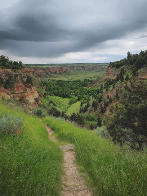 Theodore Roosevelt National Park, North Dakota North Dakota Aesthetic, Dakota Aesthetic, Bismarck North Dakota, Roosevelt National Park, Fargo North Dakota, Theodore Roosevelt National Park, Summer 25, National Park Road Trip, Theodore Roosevelt