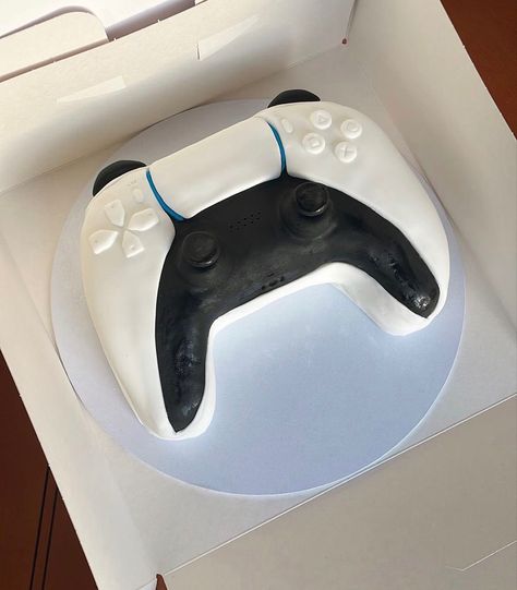 Ps5 Controller Cake, Ps5 Cake, Controller Cake, Playstation Cake, 11 Birthday, Birthday Cake Pictures, Birthday Cake For Him, Fun Cakes, Playstation Controller