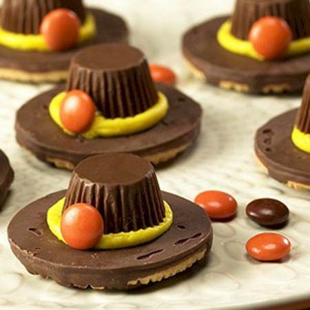 Toddler Craft & Snack Thanksgiving Idea Pilgrim Hat Cookies, Thanksgiving Food Crafts, Fudge Stripe Cookies, Thanksgiving Desserts Kids, Thanksgiving Snacks, Cooking Photos, Hat Cookies, Pilgrim Hat, Fudge Cookies