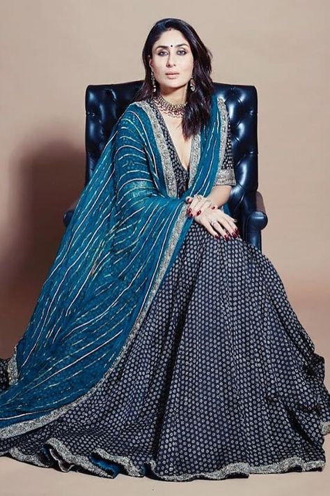 Kareena Kapoor Suits Outfits, Kareena Kapoor Khan Indian Wear, Kareena Kapoor In Saree, Kareena Kapoor Lehenga, Kareena Kapoor Dresses, Kareena Kapoor Outfits, Jahanara Begum, Kareena Kapoor Saree, Indian Outfits Lehenga