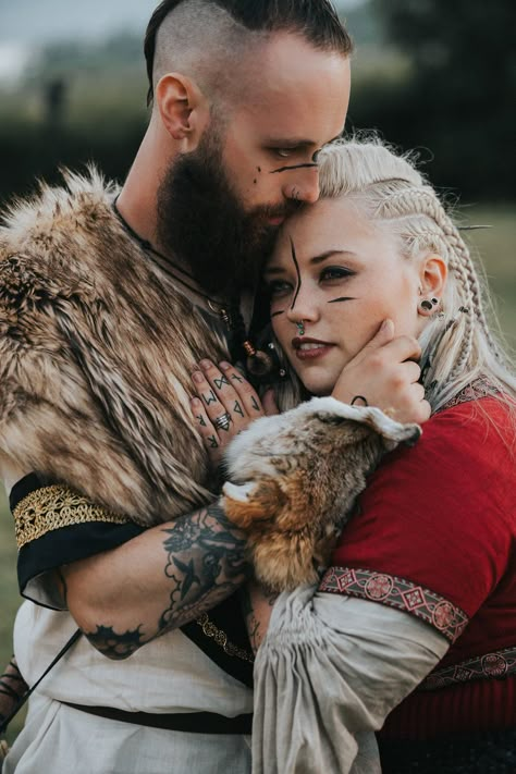 Norse Inspired Wedding, Viking Wedding Photography, Viking Wedding Photos, Norse Wedding Decor, Viking Themed Wedding Dress, Viking Wedding Ideas, Real Vikings, Nordic Wedding, Pagan Wedding