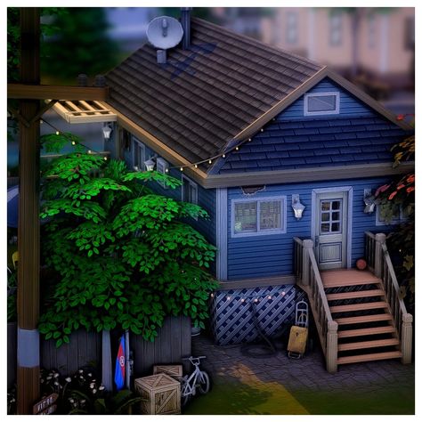 Sims 4 Blue Velvet Renovation, Cheap Sims 4 House, Sims 4 Low Income House, Sims 4 Rundown House, Sims 4 Retro House, Sims 4 Poor House, Sims 4 House Exterior, Outer Ideas, Small Country Homes