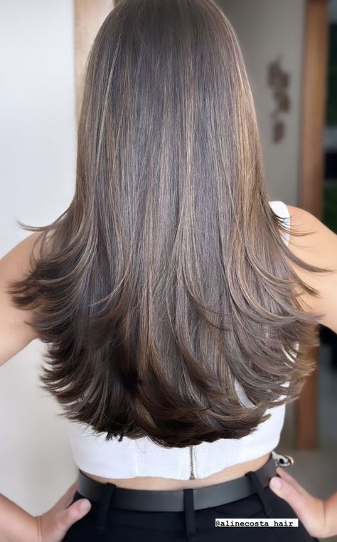 Round One Length Haircut, Long Round Layers Haircut, Round Layers Haircut, Long Round Layers, One Length Haircut, Round Layers, One Length Haircuts, Layers Haircut, Layered Haircuts