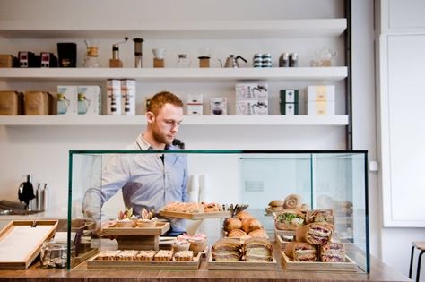 talkhouse coffee | portobello road.  Like the shelves in the back.  Maybe use natural wood? London Tourism, Cafe Display, Bakery Display Case, Cafe Counter, Bakery Shop Design, Bakery Interior, Bakery Display, Portobello Road, Bakery Design