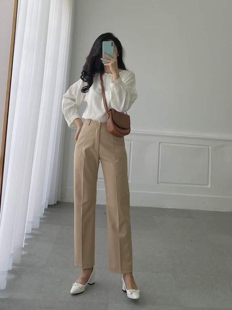 Doctor Fashion Women, Outfit For Doctors, Doctor Fashion, Elegant Outfit Classy, Outfit Classy, Casual Day Outfits, Elegant Outfit, Formal Wear, Fashion Women