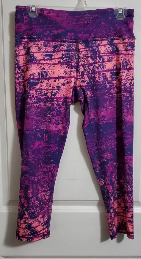 Check out H2 Hannah Women's  Cropped Athletic Yoga Pants M Purple & Pink Tie Dye Look, the latest item I added on eBay! #eBay #eBaySeller Unique Ties, Pink Tie, Pink Tie Dye, Tie Dye Patterns, Shades Of Purple, Women Crop, Yoga Pants, Knit Fabric, Knitted Fabric