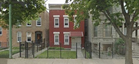 This is what the original house on Mango street looked like. Though this is actually the across the street neighbor of Sandra Cisenaros' childhood home, she has said that it looks very similar to what her childhood home looked like. House On Mango Street, The House On Mango Street, Mango Street, Vis Dev, Childhood Home, Street House, Essay Topics, Street Look, Home Look