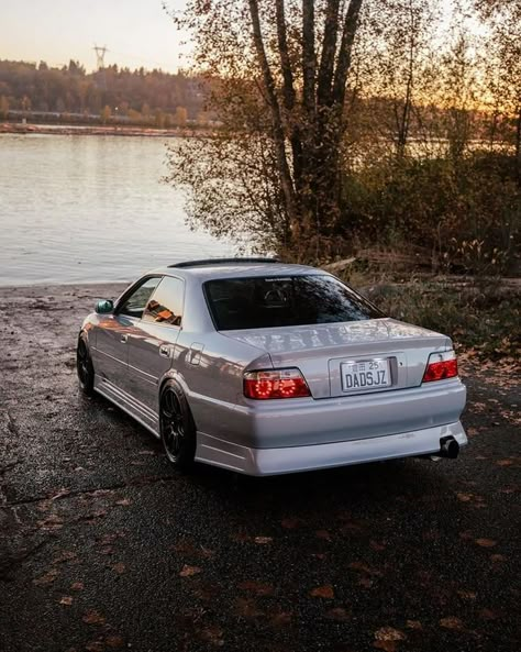 Toyota Chaser 🤍  @boostonboard  📸 @mattfaminoff #chaser #toyota #iconiccars #car #cars Toyota Chaser Jzx100, Chaser Jzx100, Wallpaper Ios, Cool Car Pictures, Drift Car, Pretty Cars, Cool Car, Car Culture, Jdm Cars