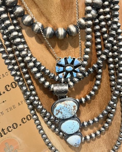 We are your go to for all your Native American Navajo pearls and more!! All sold. More pearls on website Navajo Pearl Stacks, Navajo Pearls Necklace, Pearls Aesthetic, Navajo Turquoise Jewelry, Navajo Pearls, Western Wear Outfits, Silver Turquoise Jewelry, Navajo Jewelry, Cute Nike Shoes