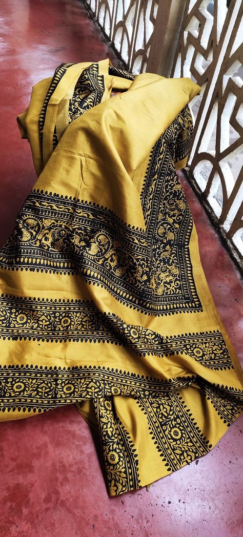 Block Print On Saree, Hand Block Print Saree, Block Printing Saree, Block Print Saree Designs, Printed Sarees Latest, Tasar Silk Saree, Block Sarees, Block Print Kurti Designs, Corporate Minimalist