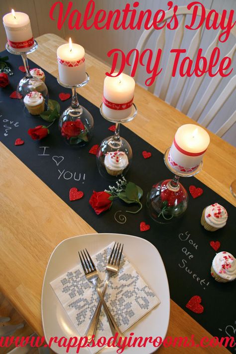 Pinterest Valentines, Saint Valentin Diy, Valentines Bricolage, Diy Dinner, Valentines Party Decor, Valentine Centerpieces, Valentine Table Decorations, Valentinstag Party, Diy Valentine's Day Decorations