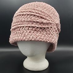 Flapper Hat Crochet Pattern Free, Crochet Brimmed Hat Pattern Free, Crochet Cloche Hat Free Pattern, Crochet Adult Hats Free Pattern, Crotchet Beanies, Cloche Hat Pattern, Crochet Headwear, Crochet Apparel, Crochet Adult Hat