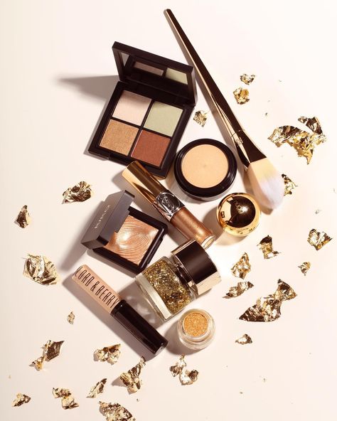 STILL • LIFE • STYLING on Instagram: “• going for gold • #stilllifestylist #stilllife #productphotography #photography #creative #makeup” Makeup Still Life Photography, Makeup Photography Products, Makeup Still Life, Still Life Makeup, Lyric Analysis, Higher Art, Christmas Flatlay, Still Life Pictures, Product Shots