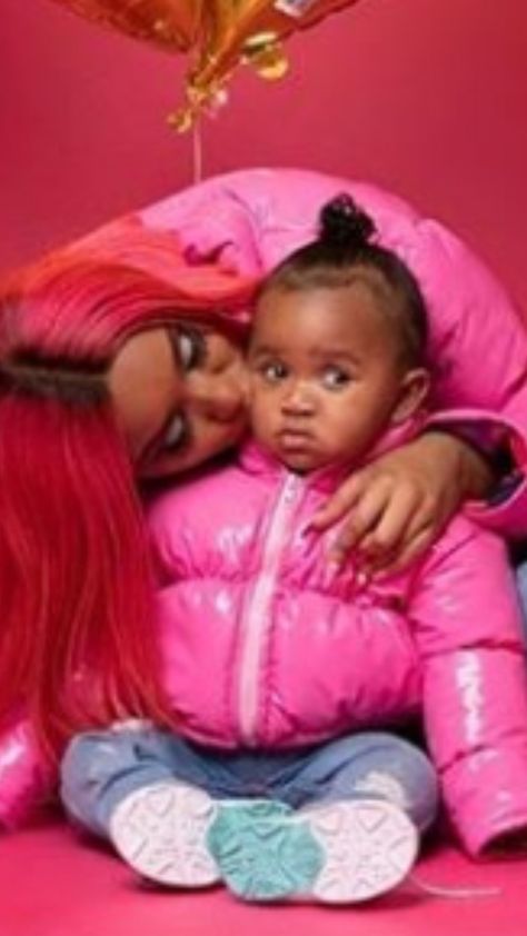 Unique Lashea, Auntie Goals, Cardi B Clothes, Random Backgrounds, Mommy Daughter Photos, Mommy Daughter Outfits, Kids Goals, Daughter Outfits, Beautiful Black Babies