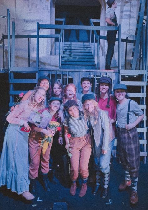 Newsies Broadway Aesthetic, Theatre Aesthetic High School, Theatre High School, Theatre Kids Aesthetic, Musical Theatre Aesthetic Backstage, Broadway Theatre Backstage, Fringe Festival, Newsies, My Vibe