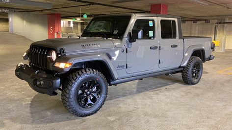 2021 Jeep® Gladiator Willys Models Starting To Appear In Dealer Showrooms: 2023 Jeep Wrangler Willys, Jeep Gladiator 6x6, Willys Jeep Modified, Jeep Gladiator Willys, Jeep Brand, Kid Friendly Travel Destinations, Rear Differential, Popular Sports, Chrysler Dodge Jeep