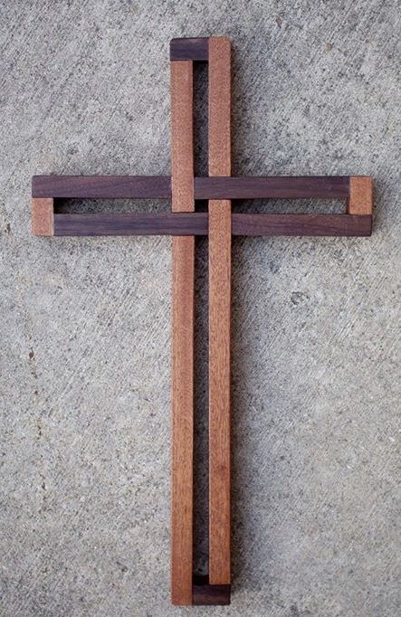 Diy Wood Cross Projects, Diy Wooden Crosses Ideas, Wall Of Crosses Ideas, Diy Wooden Cross, Wood Cross, Wood Crosses Ideas, Diy Wooden Cross For Grave, Diy Wooden Cross Rustic Pallet Wood, Wooden Crosses Diy