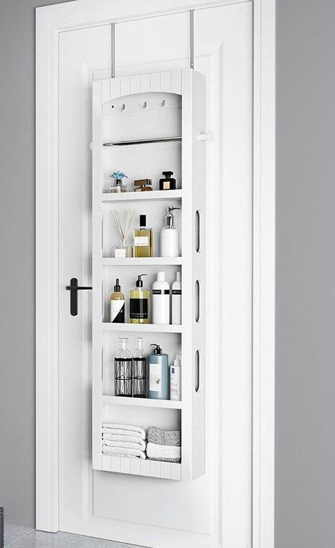 14 brilliant storage ideas for small spaces - Over-the-door bathroom storage cabinet #bathroomcabinets Storage Ideas For Small Spaces, Space Bathroom, Bathroom Storage Ideas, Apartment Storage, Small Space Bathroom, Diy Bathroom Storage, Porta Shampoo, Tiny Bathrooms, Small Bathroom Storage