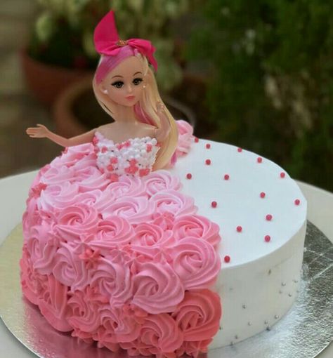 Doll Cake Designs, Fruit Cake Design, Cake Roses, Barbie Birthday Cake, Barbie Doll Cakes, Princess Birthday Cake, Wedding Cake Roses, Simple Cake Designs, Barbie Birthday Party