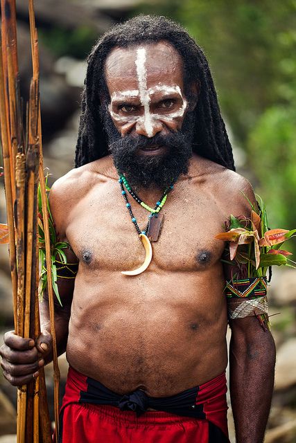 Lani jungle man by Mister Jo, via Flickr Jungle People, Jungle Man, Indigenous Peoples Day, Indigenous People, People Of The World, Traditional Dress, The Rules, This Man, Traditional Dresses