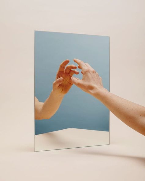 Modern Gods, Beauty Fotografie, Mirror Photography, Hand Photography, Growing Pains, Reflection Photography, Hand Reference, Mirror Reflection, Conceptual Photography