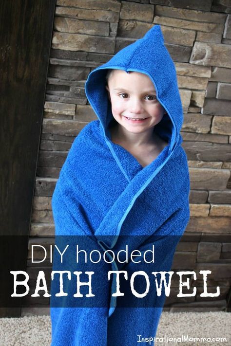 Diy Hooded Towel, Hooded Towel Tutorial, Kids Hooded Towels, Diy Towels, Baby Bath Towel, Hooded Bath Towels, Amazing Crafts, Hooded Baby Towel, Hooded Towels