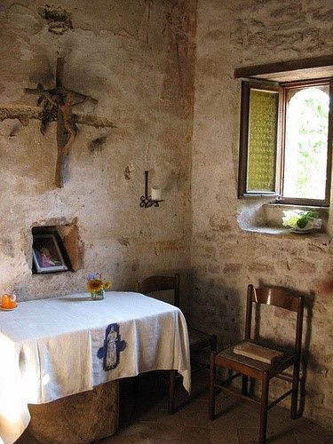 Monastic Interiors, Monastery Interior, In Praise Of Shadows, World Famous Paintings, Monastic Life, Prayer Corner, Apartment Goals, Italy Aesthetic, Home Room Design