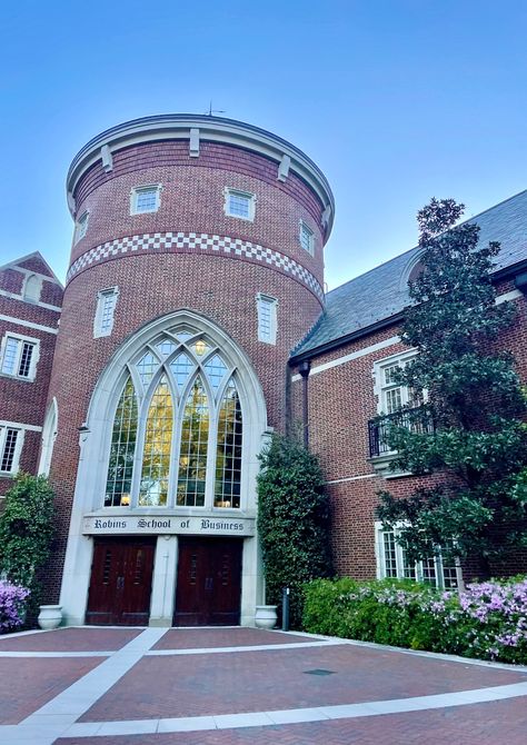 University Of Richmond, Dream College, College Campus, Modern Exterior, Robins, Dream Life, Basil, University, Exterior