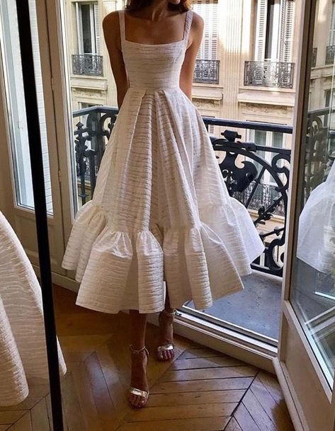 SuperM  8th member💫 #random #Random #amreading #books #wattpad Midi Wedding Guest Dress, Sukienki Maksi, Dress Graduation, Alex Perry, Summer White, Mode Inspo, Evening Party Dress, Mode Vintage, White Short