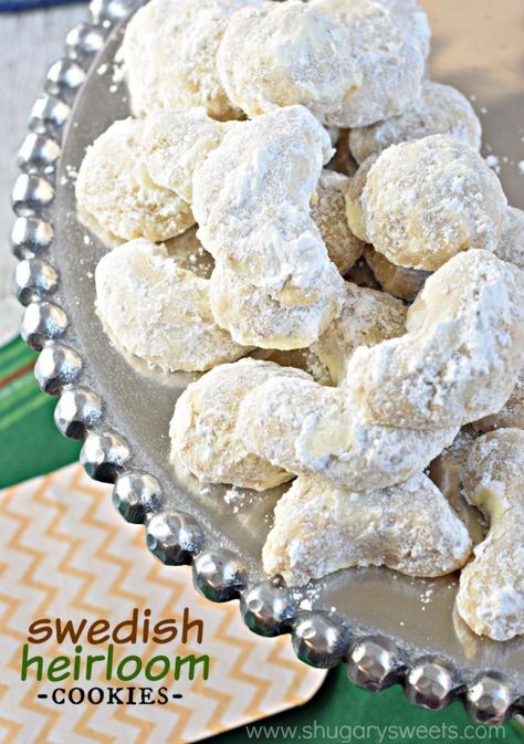 Swedish Heirloom Cookies Wedding Cookies Recipe, Swedish Cookies, Russian Tea Cakes, Swedish Wedding, Russian Tea Cake, Wedding Cake Cookies, Mexican Wedding Cookies, Shugary Sweets, Russian Tea