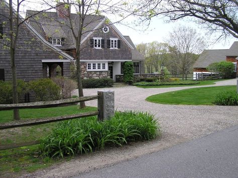 A curving gravel drive is the perfect entrance for this cottage style home. Love this. Find it at picnorth.com Cottage Entry, Hardscaping Ideas, Yard Entrance, Circle Driveway, Address Post, Driveway Ideas, Rustic Fence, Gravel Driveway, Driveway Entrance