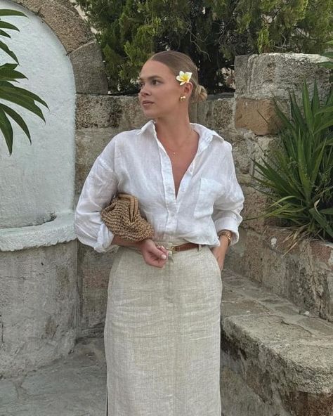 Bianca’s Lifestyle Skirt And White Shirt, Linen Skirt Outfit, Linen White Shirt, Singapore Outfit, Linen Summer Outfits, Seasonal Palette, Skirt Outfit Summer, Linen Outfits, Linen Midi Skirt