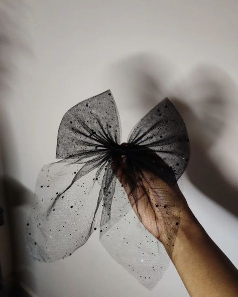 Launched our "Night Sparkle Bow" 😇 Fabric -net tulle Colour - black Alligator clip at back 5.5 cm . . [Hairbow, Pinterest inspired, handmade bows] . . #hairaccessories #handmade #hairbows #pinterestinspired #occassionwear Bow Fabric, Black Alligator, Handmade Bows, Hair Bow, Alligator, Hair Bows, Product Launch, Hair Accessories, Sparkle