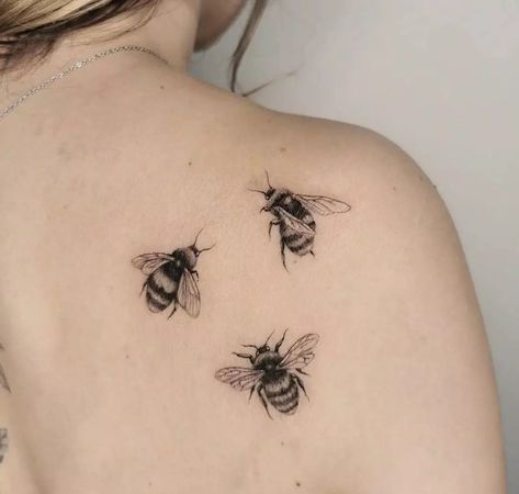 multiple bee tattoo Small Bumble Bee Tattoo, Bumble Bee Tattoo Ideas, Bees Tattoo, Bee Tattoo Ideas, Bumble Bee Tattoo, Skulls Tattoo, Sugar Skull Tattoos, Hand Tattoos For Women, Bee Tattoo